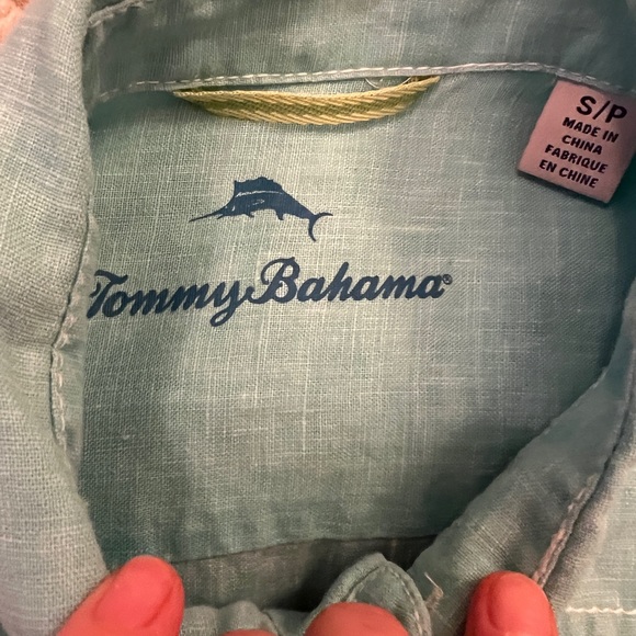 Tommy Bahama Linen Button-Down - Picture 3 of 6